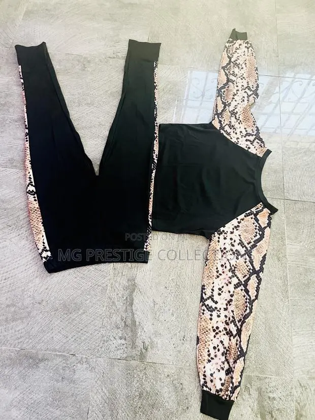 Women's Snakeskin Patchwork Top Trousers 2-Piece Set · Photo 1