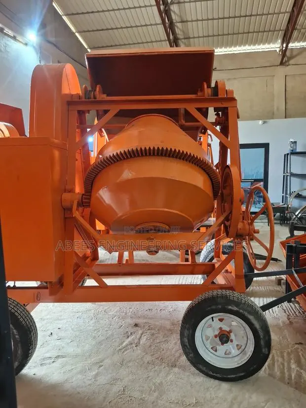 Concrete Mixer · Photo 3