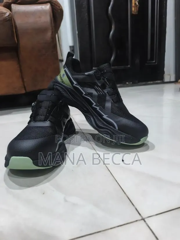Saety Boot · Photo 3