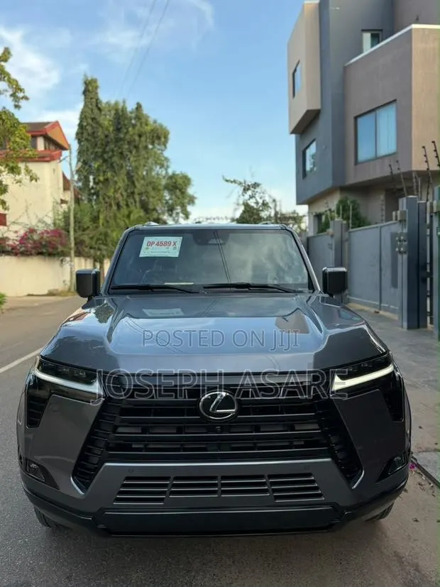 Lexus GX 2026 · Photo 1