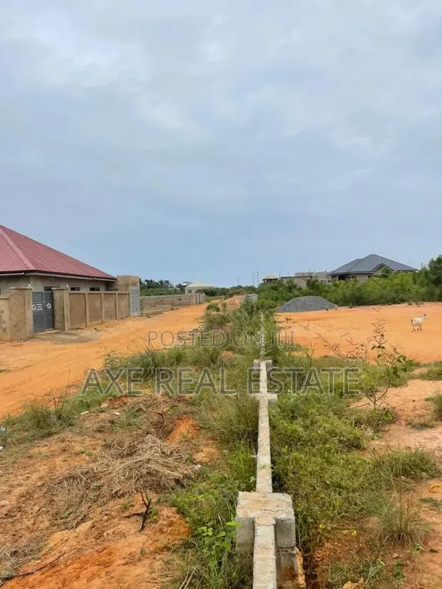 Instant Half Plot Discount Offers at Prampram Beach Road · Photo 1