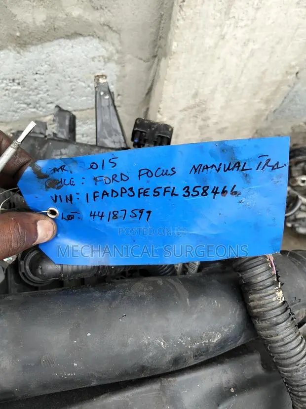 2015 Ford Focus 2.0L Engine With MANUAL TRANSMISSION
