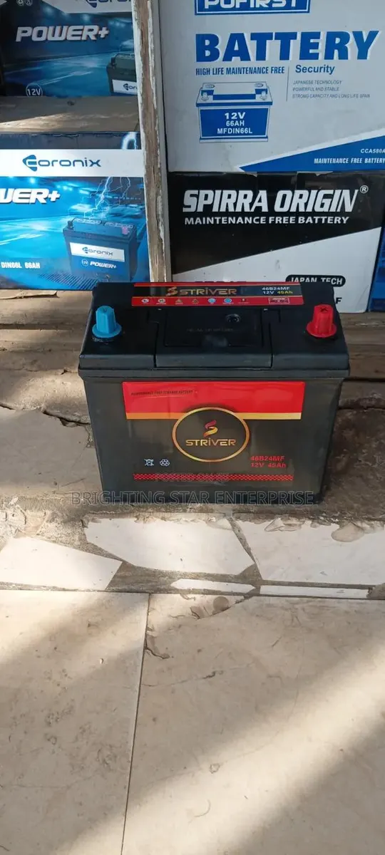 Striver Car Battery · Photo 1