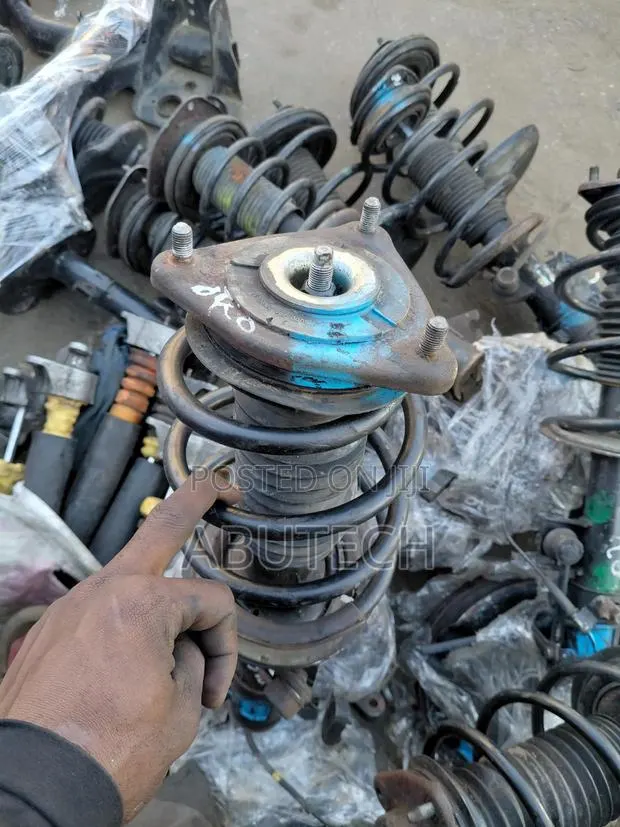 Front Shock Kia Cerato 2012, 2011, 2013, 2014, 2015, 2016 · Photo 1