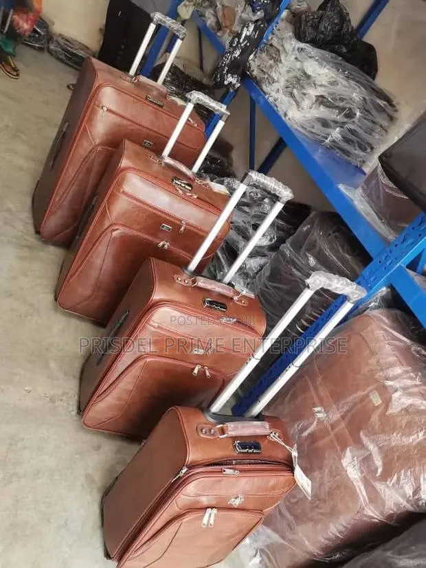4pieces Leather Suitcase Set · Photo 1