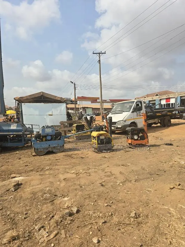 Compactor/Roller/Backhoe Loader · Photo 1