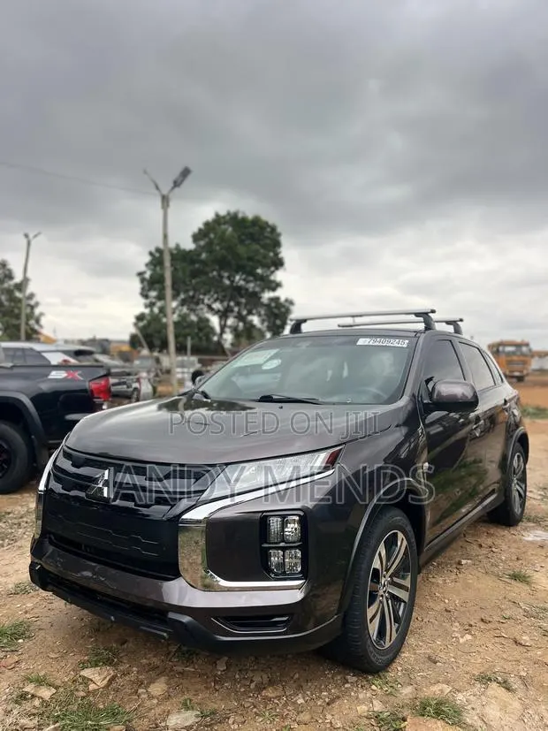 Mitsubishi Outlander Sport SE 2021 Brown · Photo 1