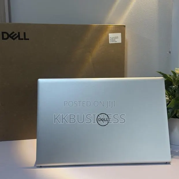 Laptop Dell Inspiron 14 5410 16GB Intel Core i7 SSD 256GB · Photo 1