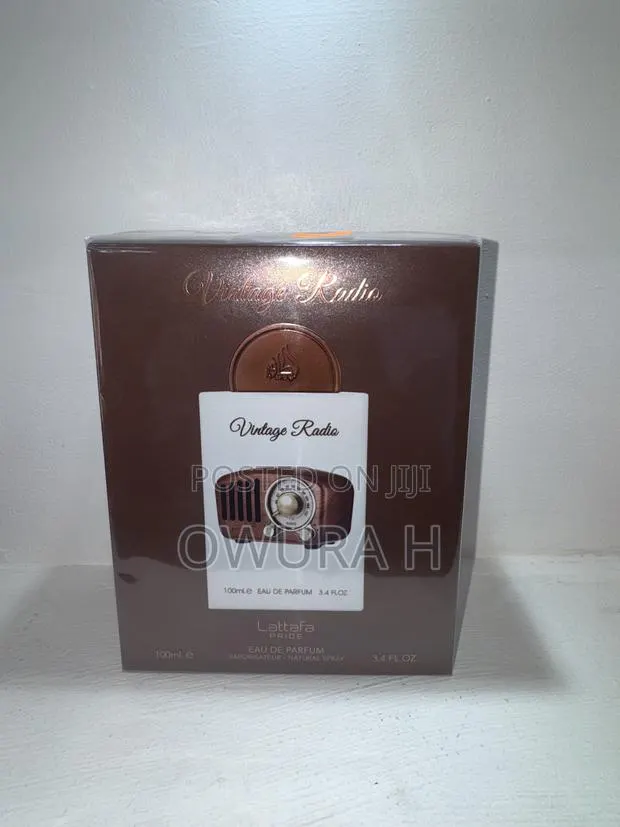 Vintage Radio · Photo 1