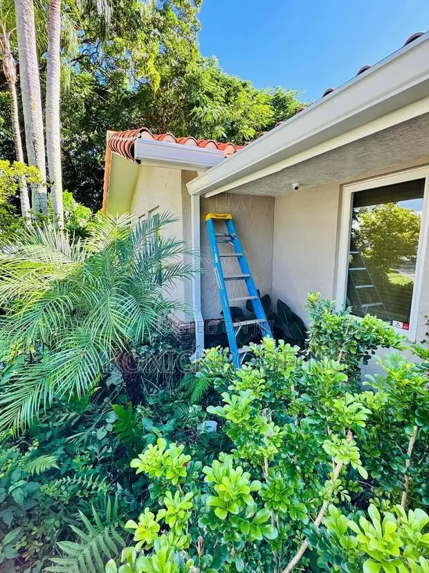 PVC Rain Gutter · Photo 1