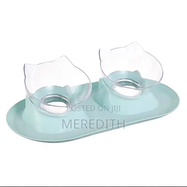 Food And Water Bowl · Photo 1