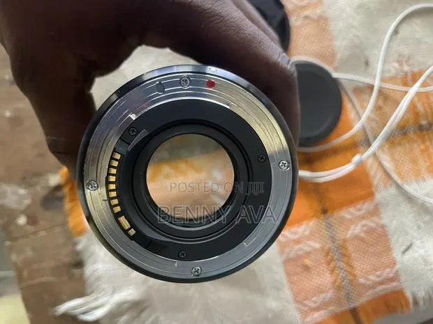 Sigma 18-35mm Lens Ef Mount · Photo 1