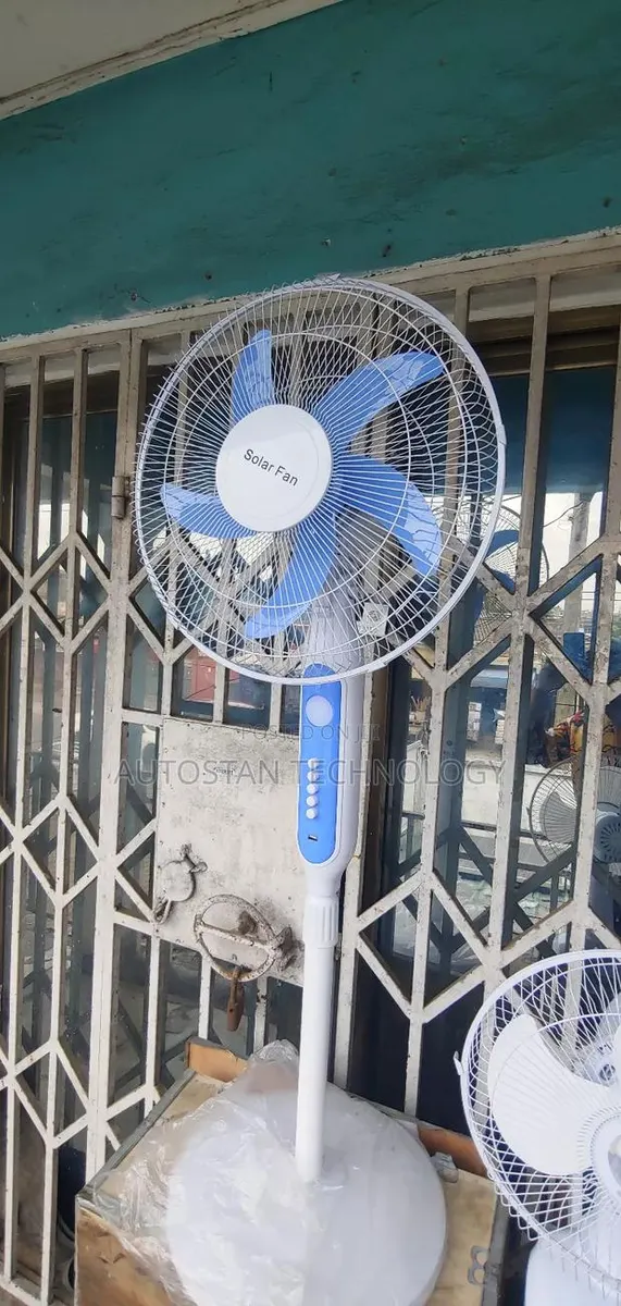 Rechargable Fan · Photo 1