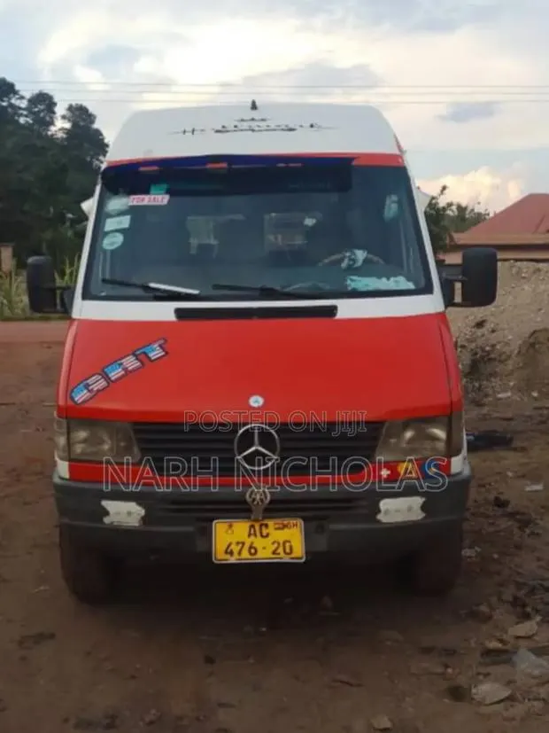 Mercedes-Benz Sprinter 1999 Orange · Photo 1