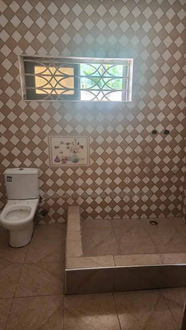 Furnished 2bdrm Apartment in Tutu, Pokuase for rent · Photo 1