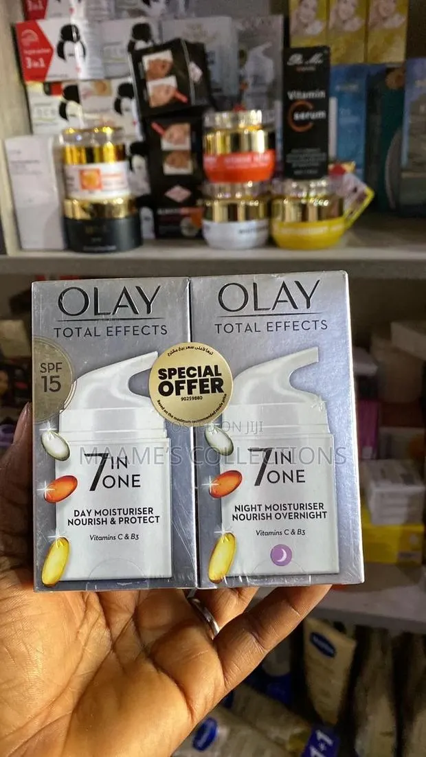 Olay Total Effects 7 in 1 Day and Night Moisturizer Cream · Photo 1