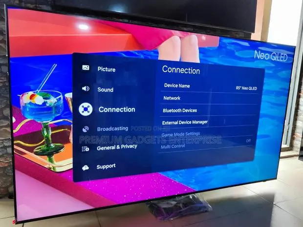 Samsung 75" Neo Qled Qn85d Smart Ai Tv Nq4 Ai Gen2 Proccessor · Photo 1