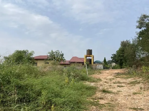 Hill-Top Land at Dodowa for Sale · Photo 1