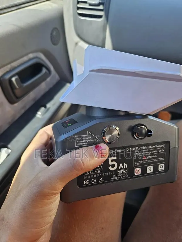Starlink Mini Power Bank · Photo 1