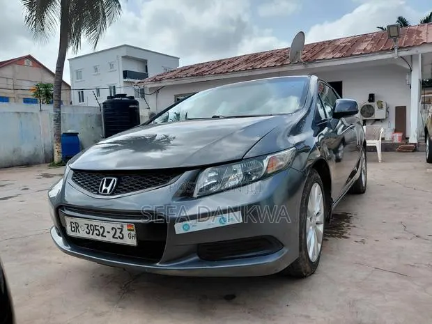 Honda Civic 1.8 2007 Gray · Photo 1