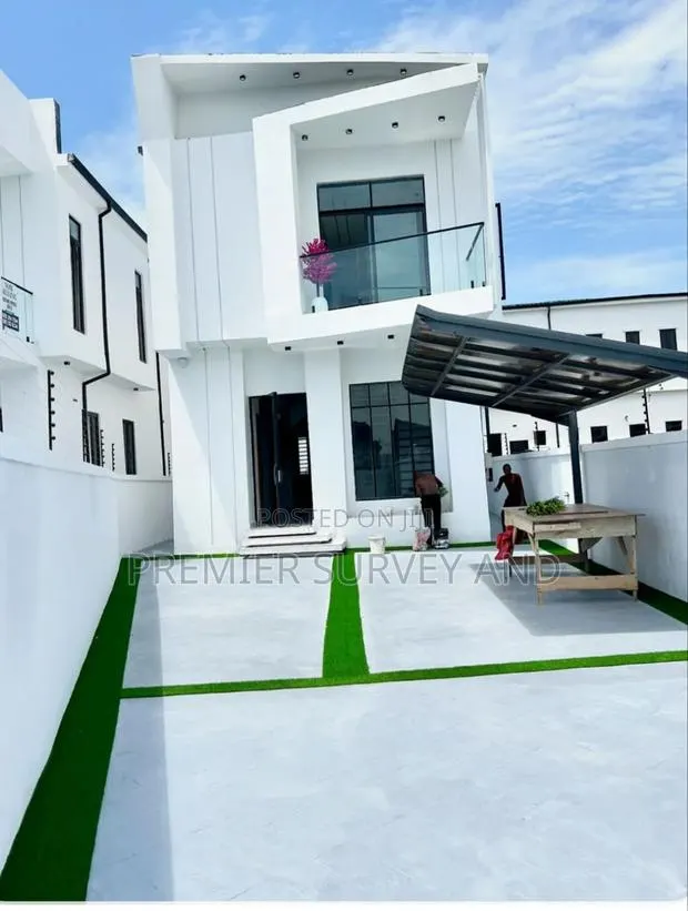 Building Construction Company · Photo 1