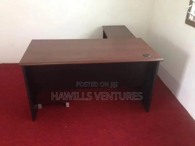 Rich Cherry Wood L -Shape Executive Straight Desk Model · Photo 1