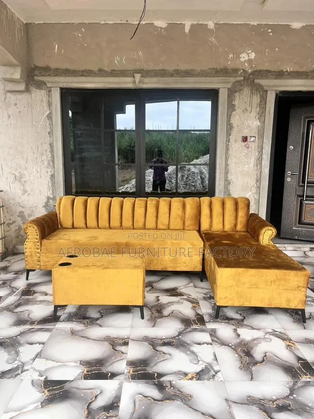 Afro Ascent Sectional Royal Sofa · Photo 1