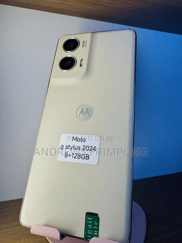 Motorola Moto G Stylus 5G (2024) 128 GB Gray · Photo 1