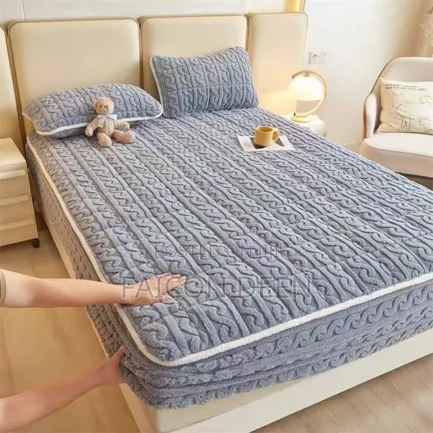 Smooth ,Soft ,Secure Thick Cotton Fluffy Mattress Covers · Photo 1