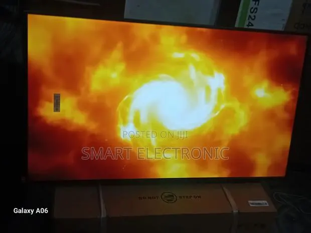 Samsung 43” Smart Television – Smart Connectivity Clear Sound · Photo 1
