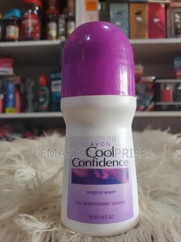 Avon Cool Confidence Deodorant Roll-On · Photo 1