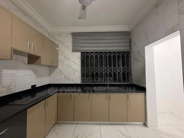 2bdrm Apartment in Ashaley Botwe for rent · Photo 1