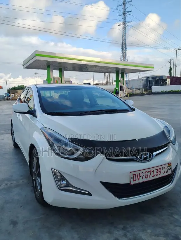 Hyundai Elantra Limited 4dr Sedan (1.8L 4cyl 6A) 2014 White