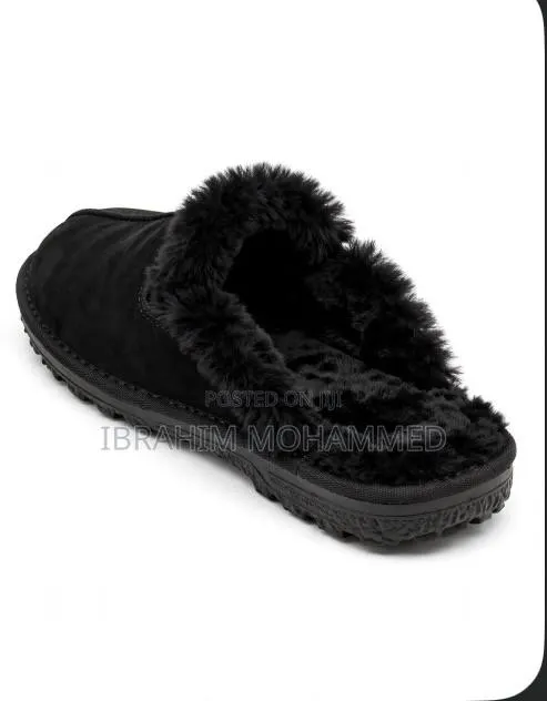 Men's Grey Cozy Fur Slipper - Warm Indoor · Photo 2