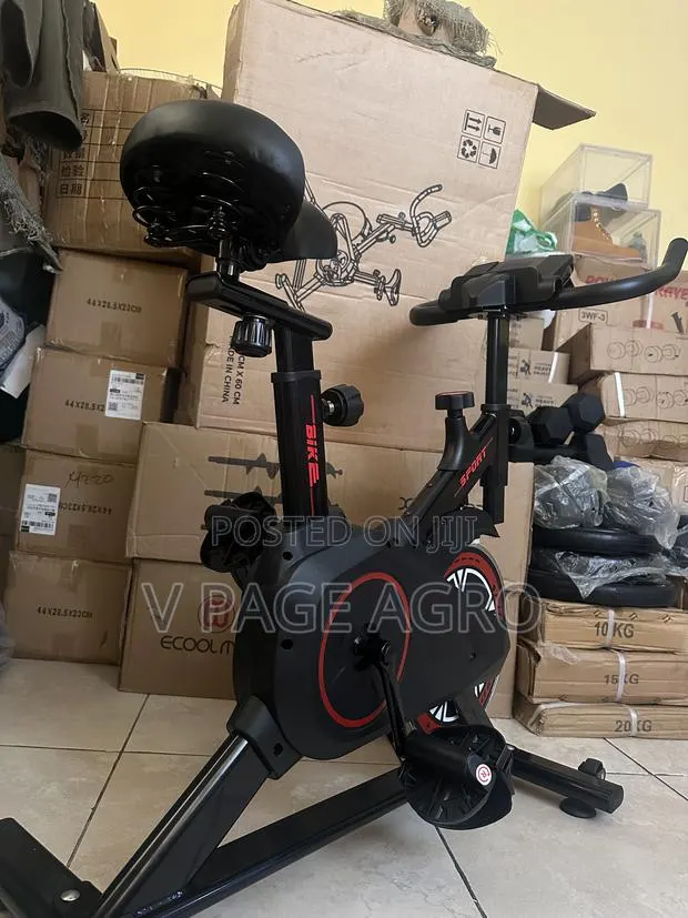 Spinning Bike · Photo 1