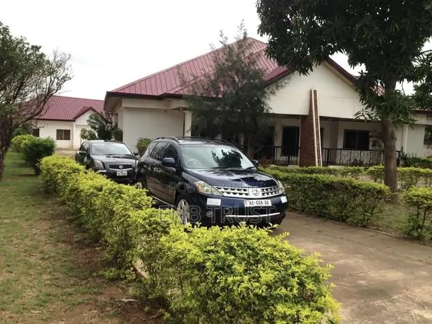 5bdrm House in Achimota, The Mall for sale · Photo 1