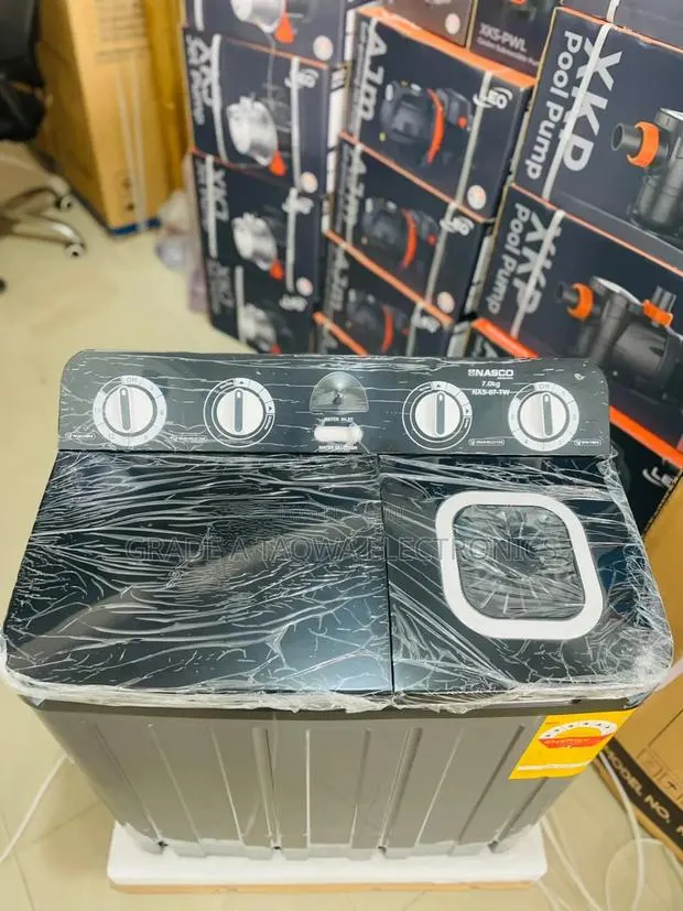 Nasco Made Semi-Automatic Twin-Tub Top Load Washing Machine · Photo 1
