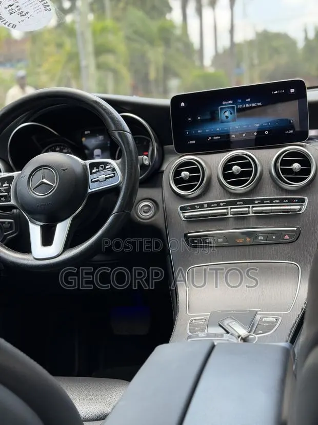 Mercedes-Benz GLC-Class 2020 Black · Photo 1