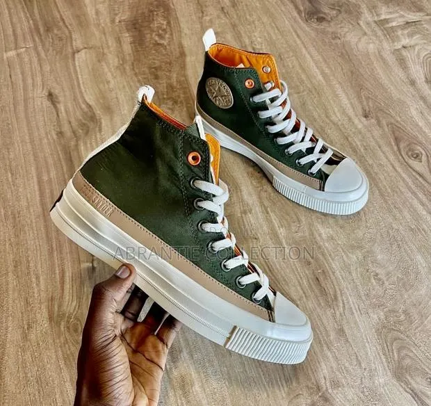 Converse Chuck Taylor All Star · Photo 1