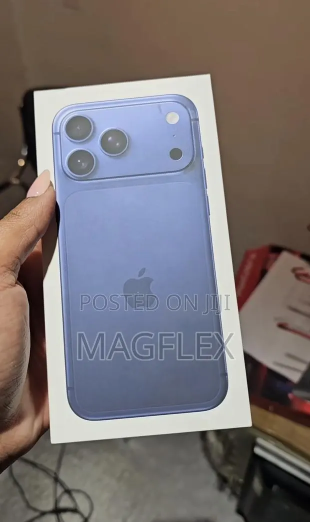 New Apple iPhone 17 Pro Max 1 TB Blue · Photo 1