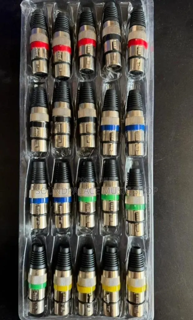 3-Pin XLR Audio Connectors (Female) · Photo 1