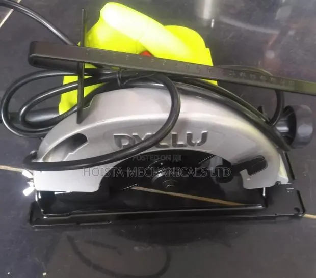 Circular Saw · Photo 1