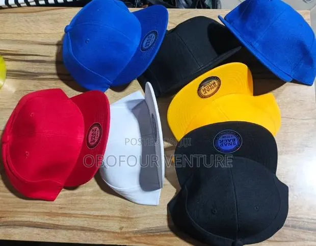 ANGEL FLAT CAP With Solid Material · Photo 1