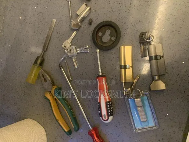 Locksmith (Security Door ) · Photo 1