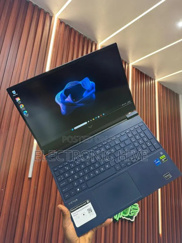 Laptop HP Victus 15 16GB Intel Core i7 SSD 512GB · Photo 1