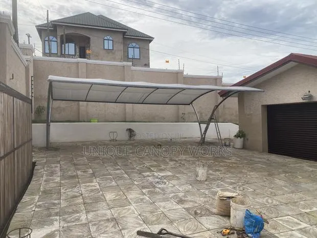 3 Cars Parking for a Canopy · Photo 1