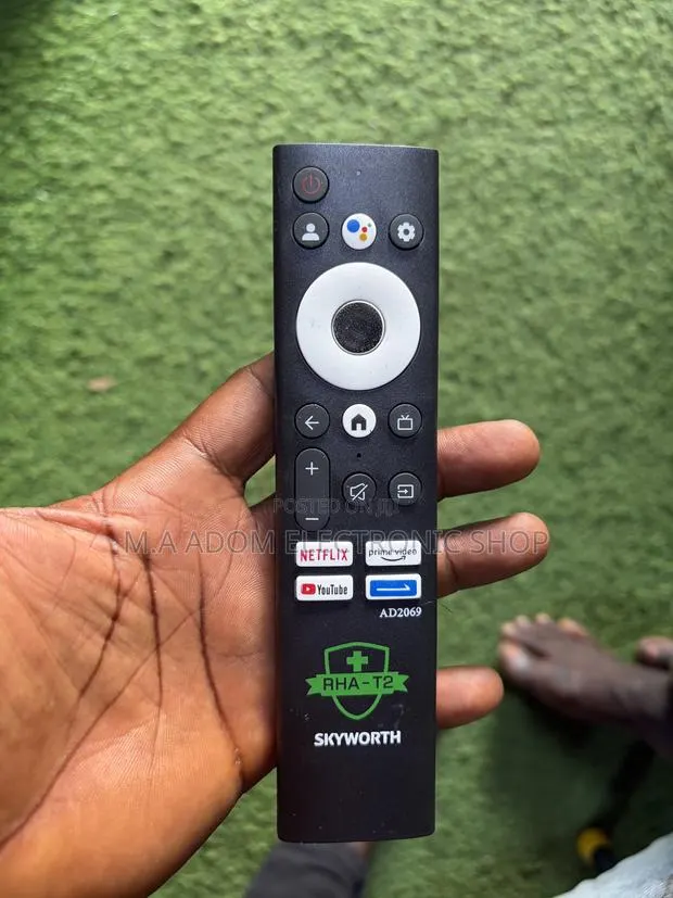 Skyworth Smart Android Remote Control · Photo 1