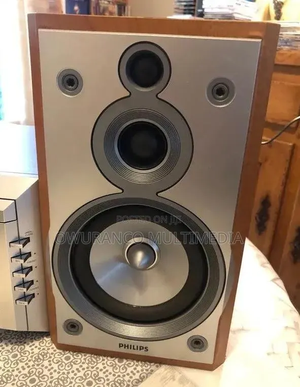 Philips MZ-33 Bookshelf Speakers – High-Fidelity Audio & Massive · Photo 1