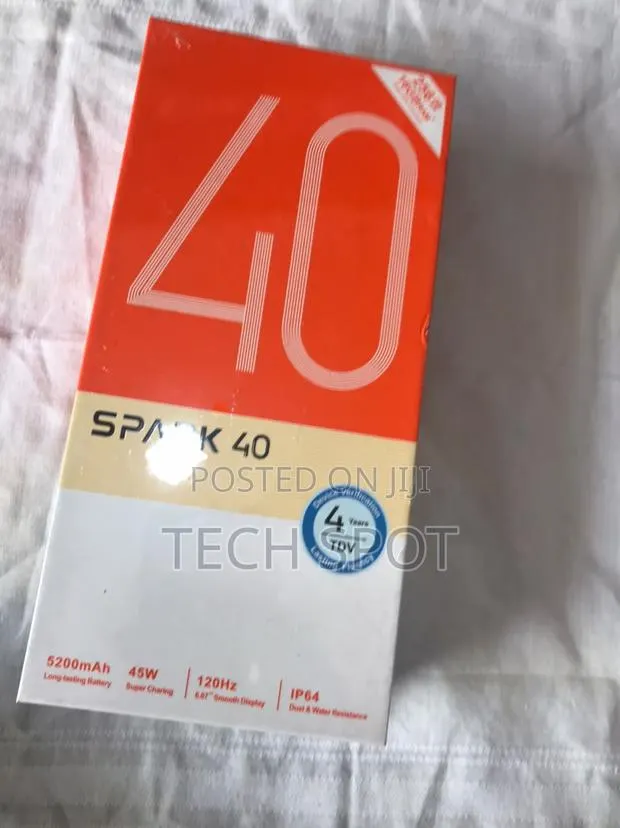 New Tecno Spark 40 128 GB Black · Photo 1