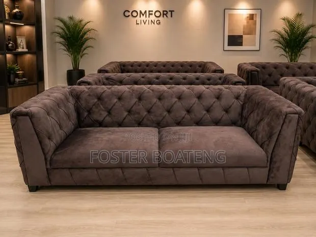 3 Seater Sofa · Photo 1